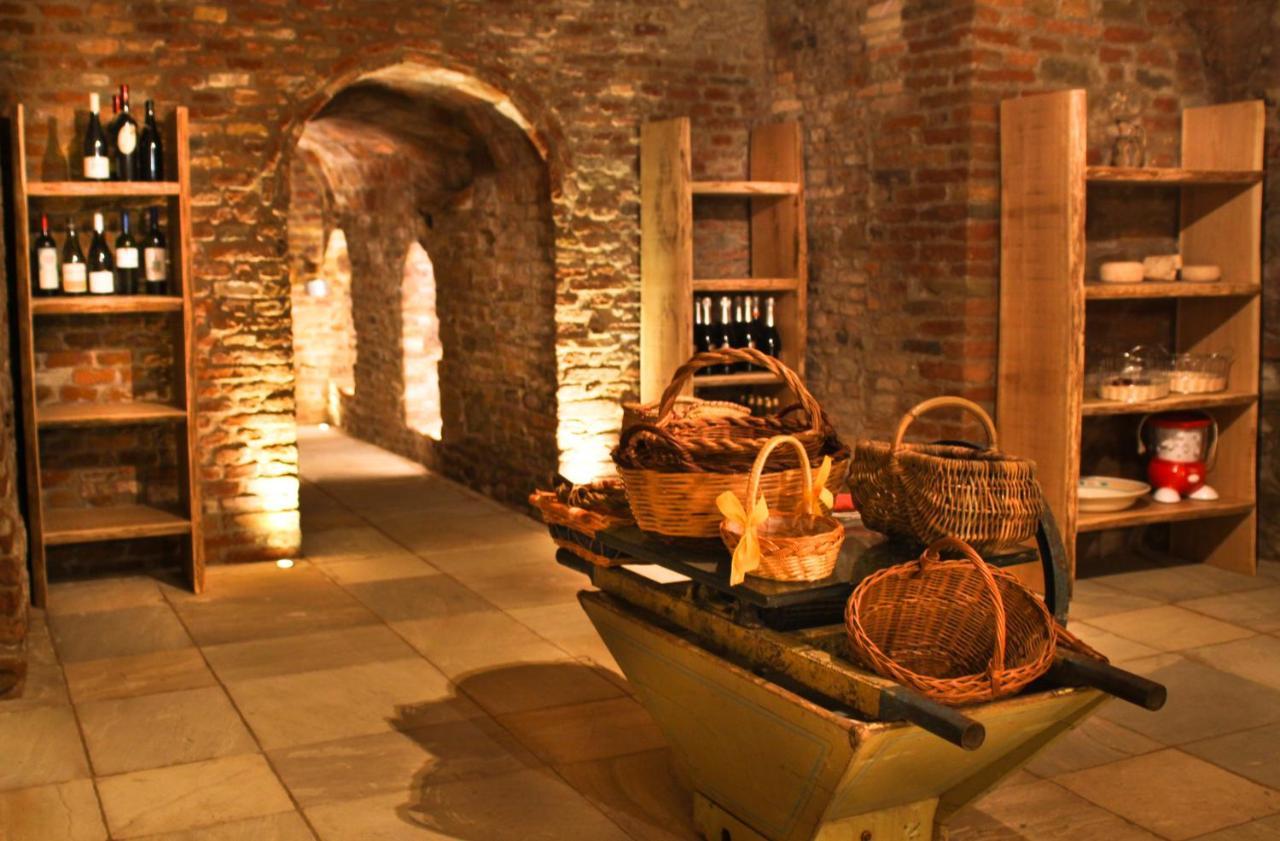 Agriturismo Pozzuolo Serrungarina Kültér fotó