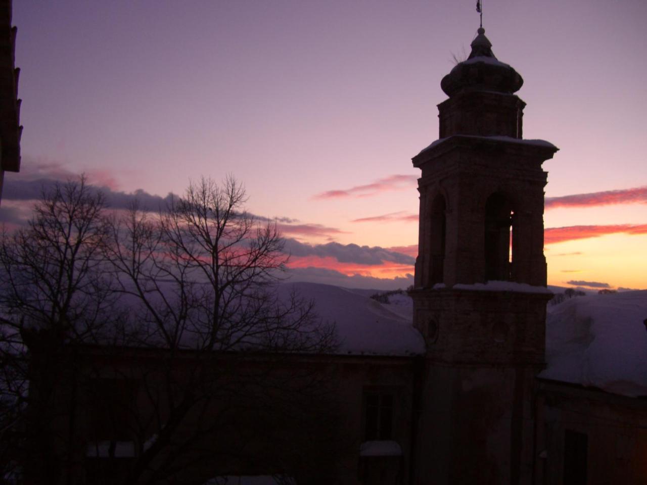 Agriturismo Pozzuolo Serrungarina Kültér fotó
