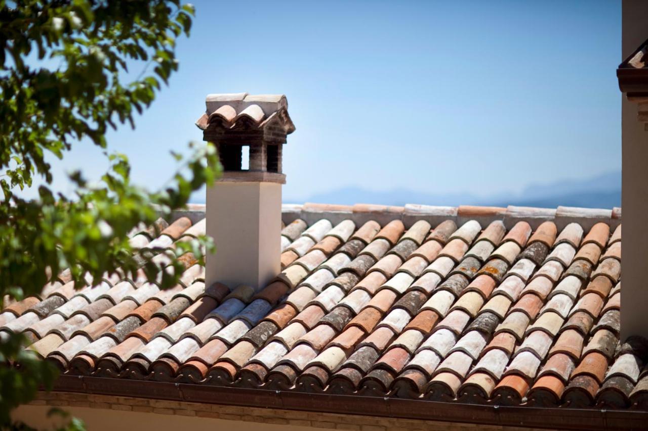 Agriturismo Pozzuolo Serrungarina Kültér fotó