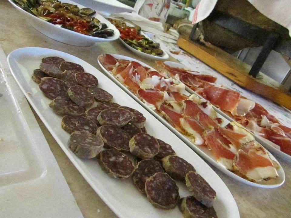 Agriturismo Pozzuolo Serrungarina Kültér fotó